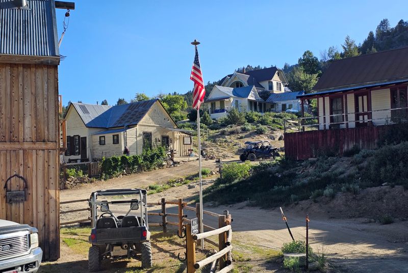 Packing For An Off-Grid Day Trip