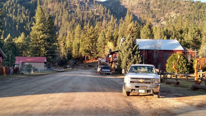 Fewer Than 20 People Still Live In This Idaho Mining Town At The End Of A Long Dirt Road - Decor Hint Smart Planning Before You Point The Truck East