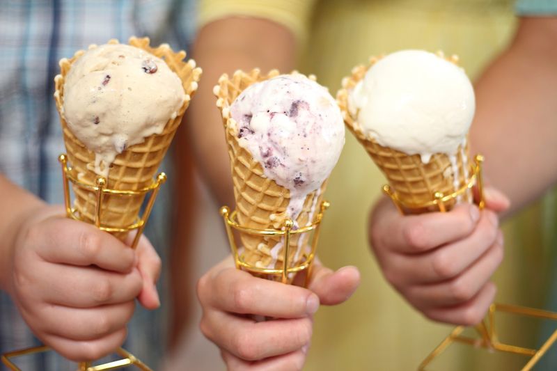 Fresh-Baked Bread, Deli Sandwiches, And Homemade Jams All Share One Roof At This Florida Mennonite Market - Decor Hint Cones, Lattes, And Cane Sugar Sodas