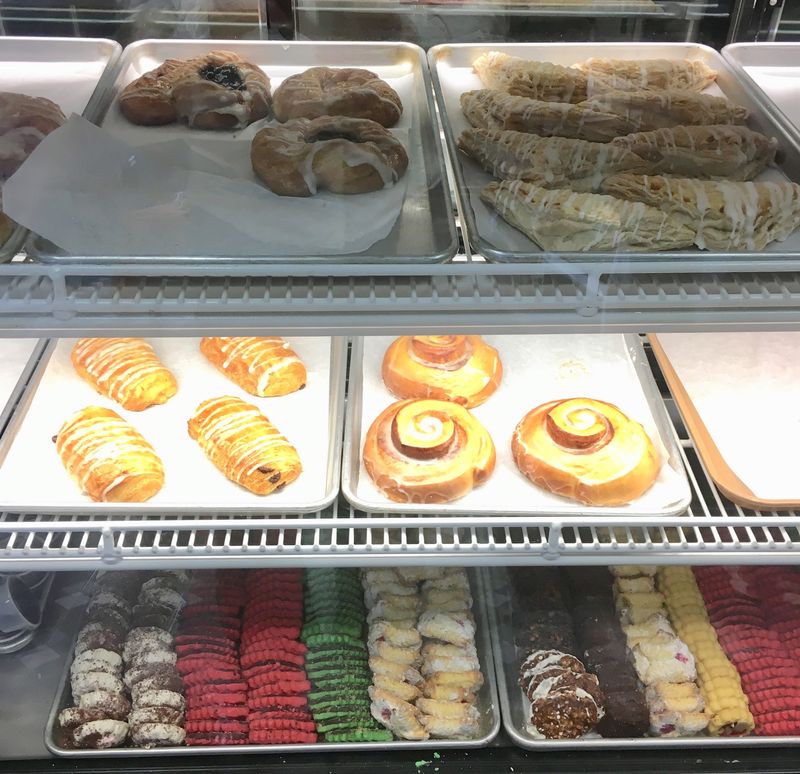 Old-School Italian Traditions Shape This Neighborhood Deli