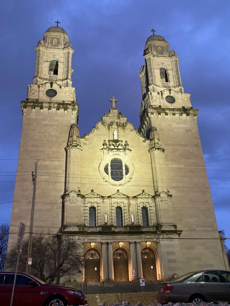 Getting There, Parking, And Planning Your Hours