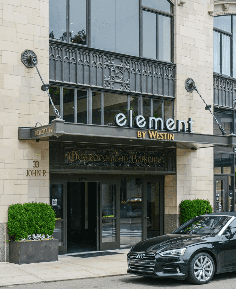 This Detroit, Michigan, Rooftop Restaurant Pairs Truffle Fries, Lamb Meatballs, And Gorgeous Views - Decor Hint A Comeback Story In Stone