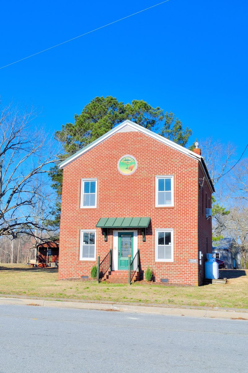Nottoway Indian Tribe Community House & Interpretive Center, Capron