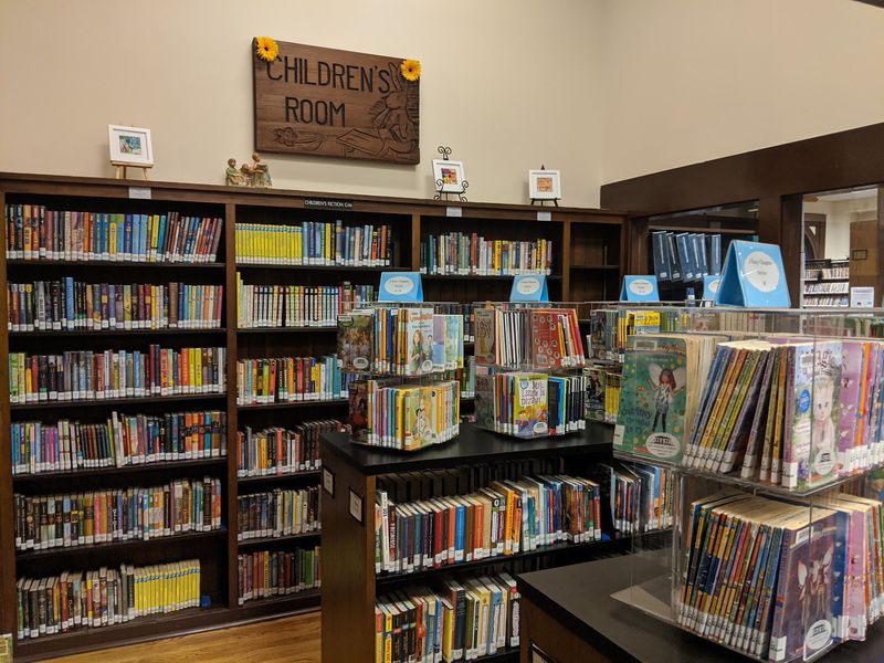 San Anselmo Library, San Anselmo