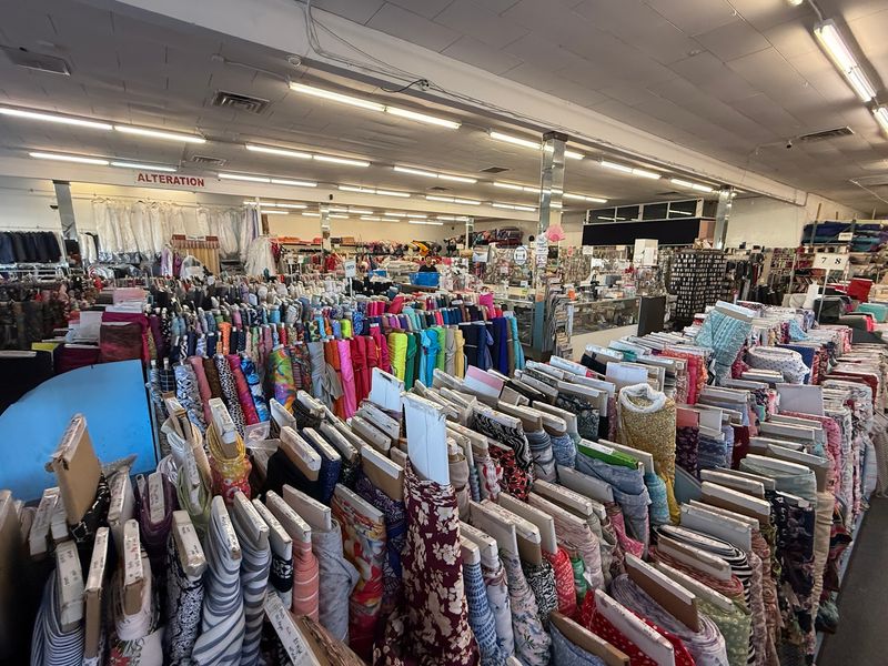 Hi-Fashion Fabrics, Sacramento, CA