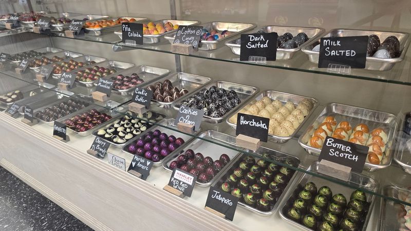 Cocoa Trail Chocolates, Collinsville