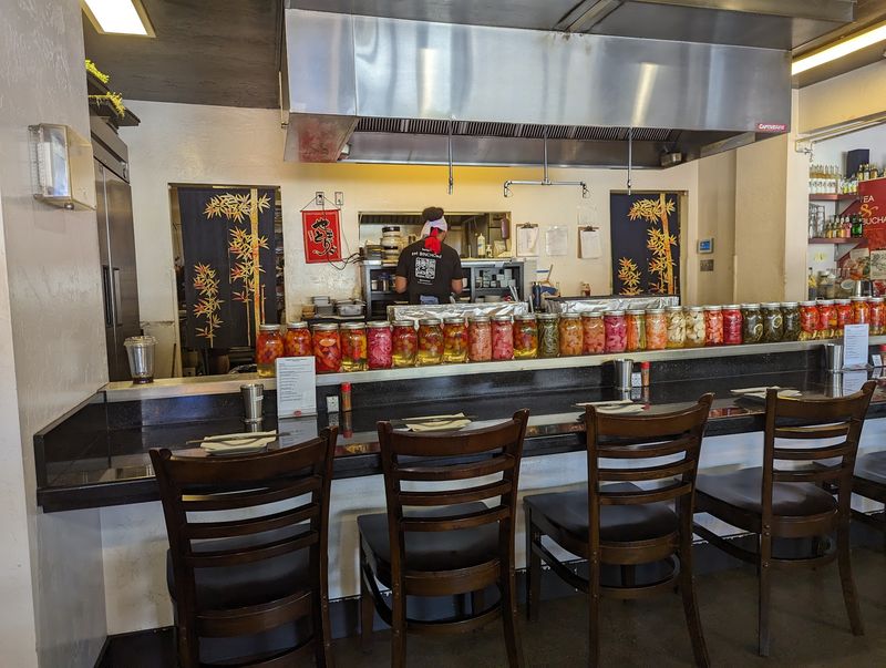 Binchoyaki, Sacramento