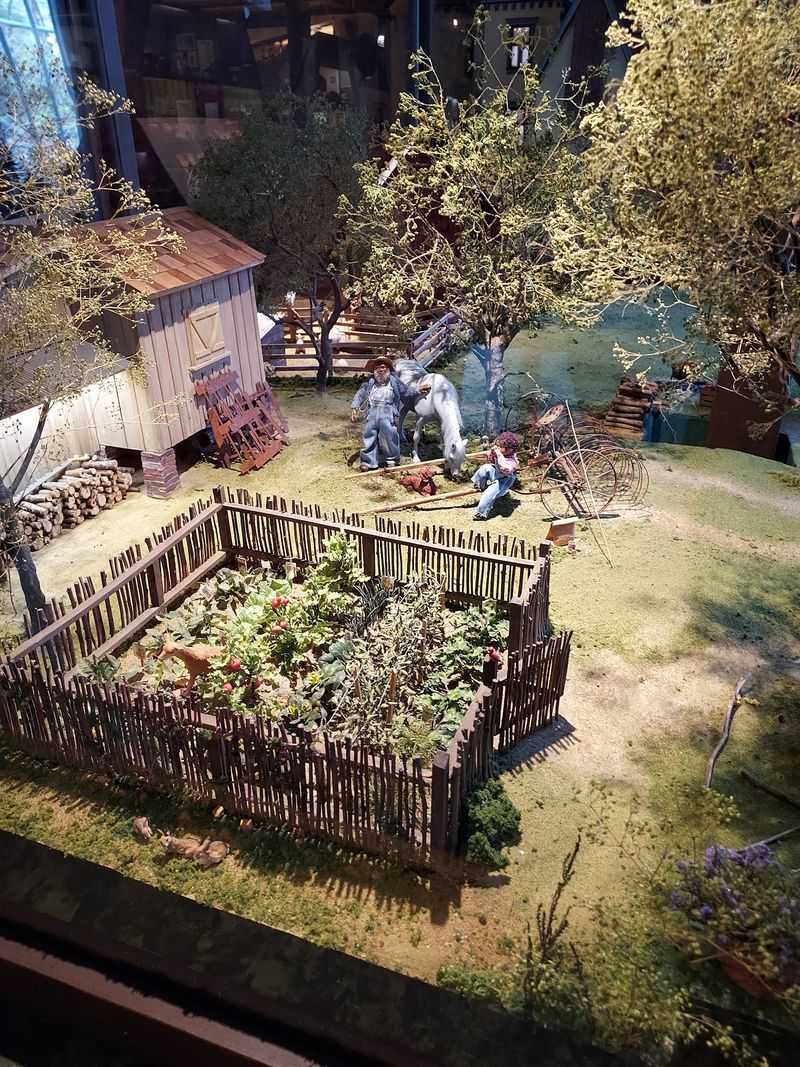 This Storybook Attraction In Kentucky Is One Of The Best Kept Secrets In The South - Decor Hint Bring Your Bravest Explorer For The Dragon Cave