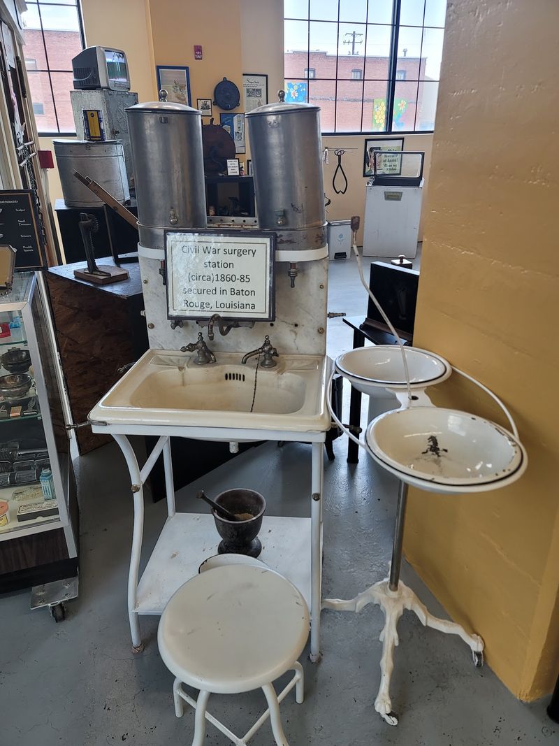 Vacuums From The 1800s Fill An Entire Idaho Museum Built Around The History Of Cleaning - Decor Hint Toilets, Tubs, And A Duchess With Travel Plans