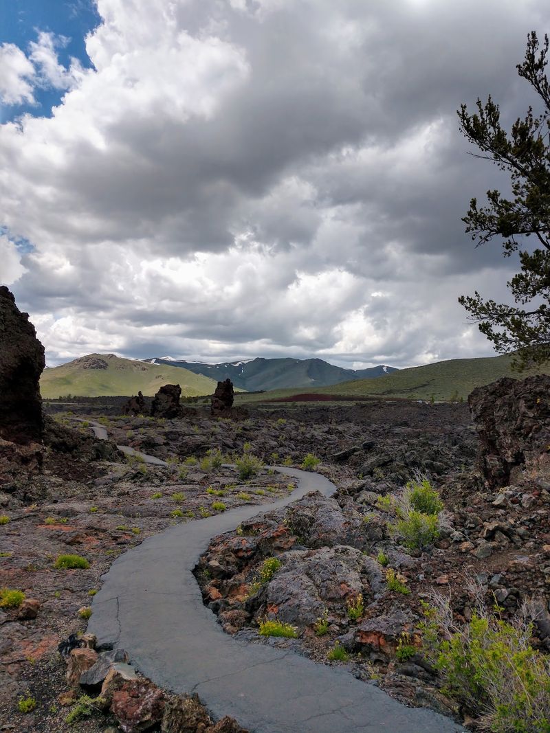 Mini Volcanoes Built From Flying Lava Blobs