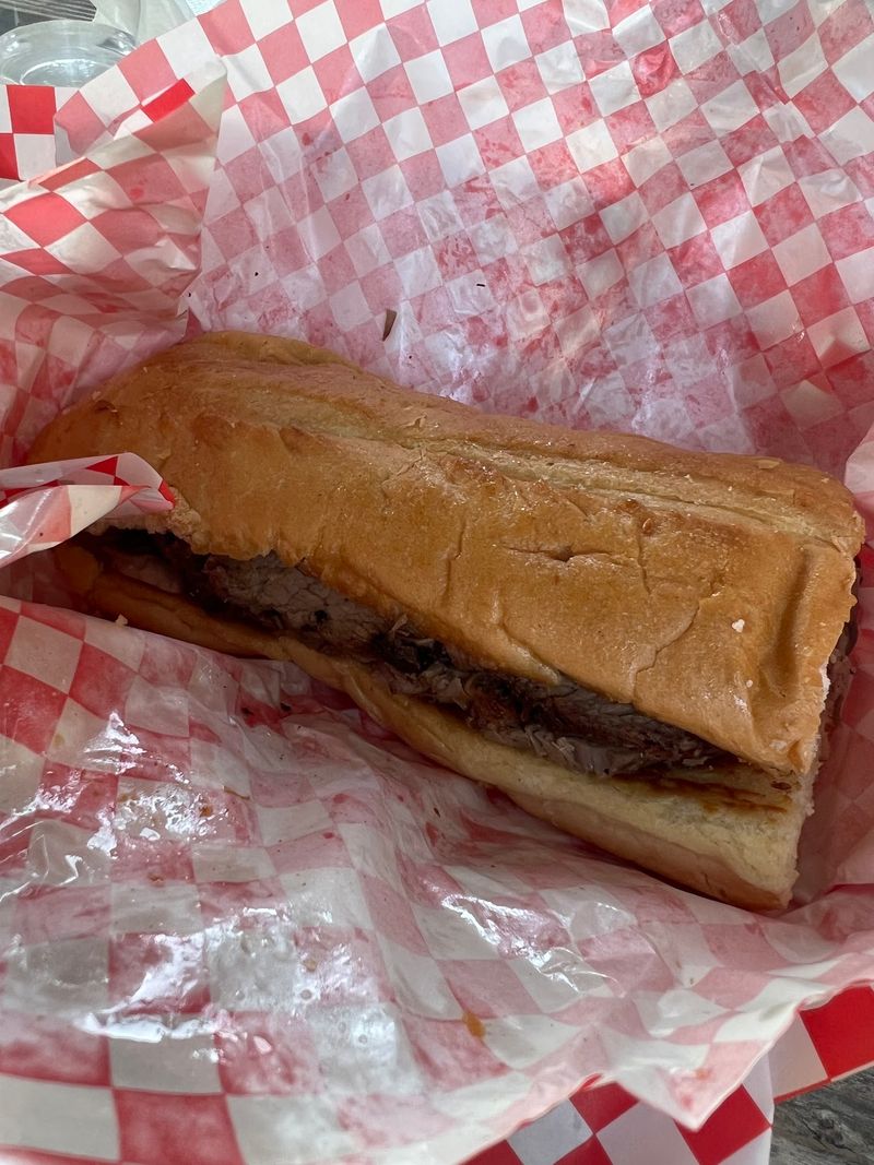 The Tri-Tip Sandwich Is The Headliner Here