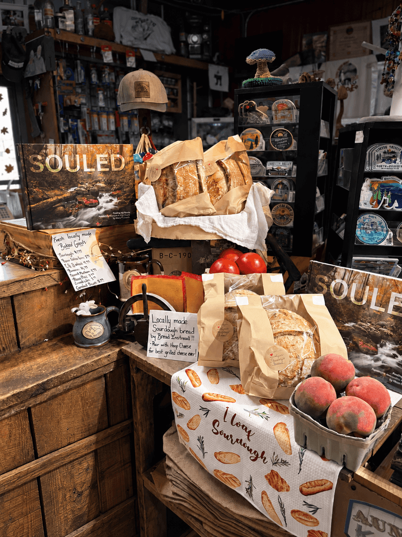 This Old-School Georgia Mountain Market Has Been A Roadside Favorite For Generations - Decor Hint Save Room For Fried Pies And Old-Fashioned Sodas