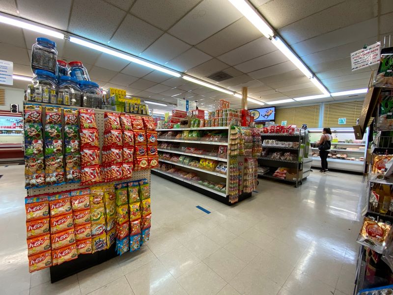 This Ohio Japanese Grocery Has Been Packing Fresh Seafood, Bento Boxes, And Japanese Treats Since 1990 - Decor Hint Snack Hunters Should Leave Time For A Few Surprises