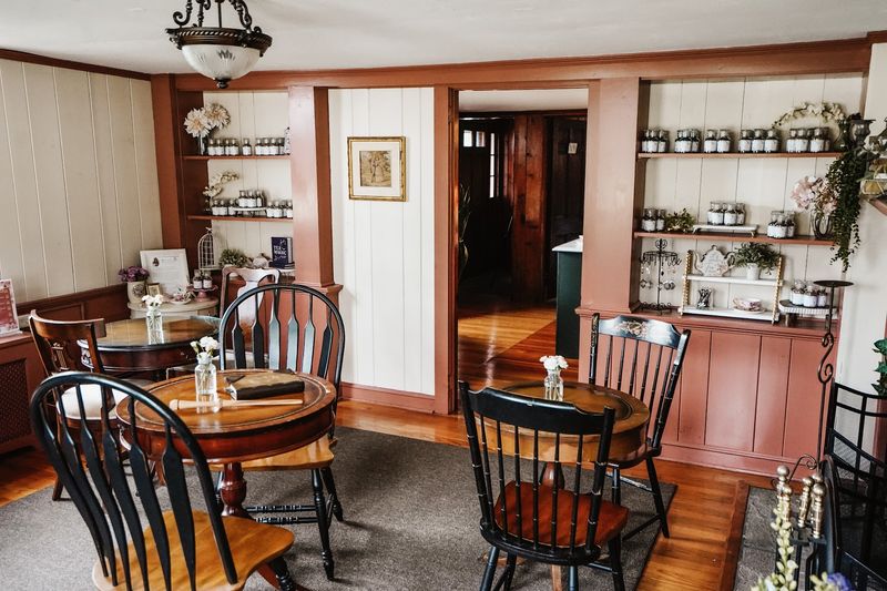 Learn The Craft In A Cozy Classroom