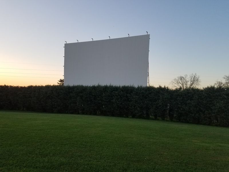 Two Movies For About $11 Is Still A Real Thing At This Kentucky Drive-In Theater - Decor Hint A Best Picture Winner Opened This Screen Back In 1956