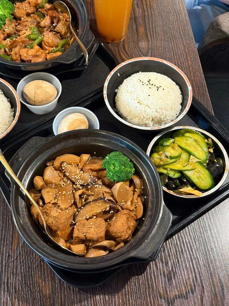 Ikka Sizzling Pot, San Gabriel