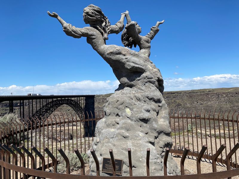 Hanging 486 Feet Over The Snake River Canyon, This Idaho Bridge Draws Parachutists From Around The World