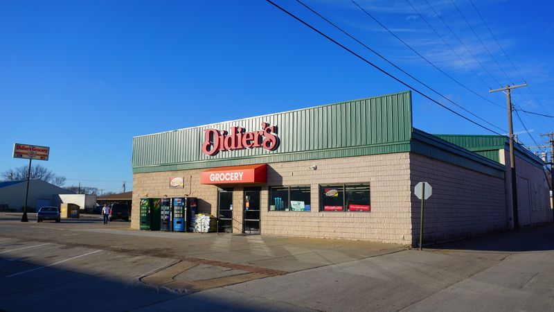 8 Small-Town Nebraska Bakeries That Still Roll Their Kolaches By Hand Every Morning