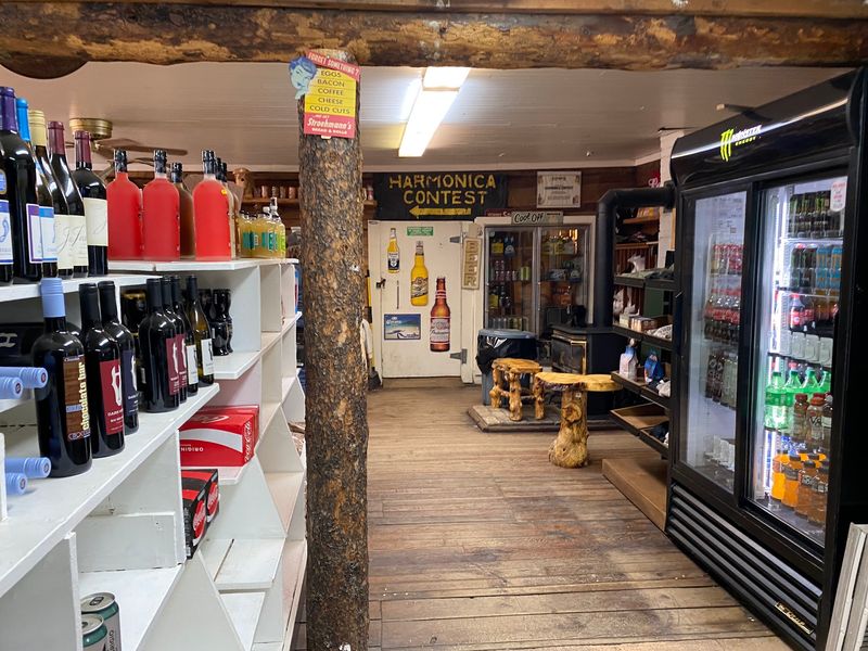 Only About 300 People Live In This Idaho Mountain Town Where Hot Coffee Waits At A Single General Store