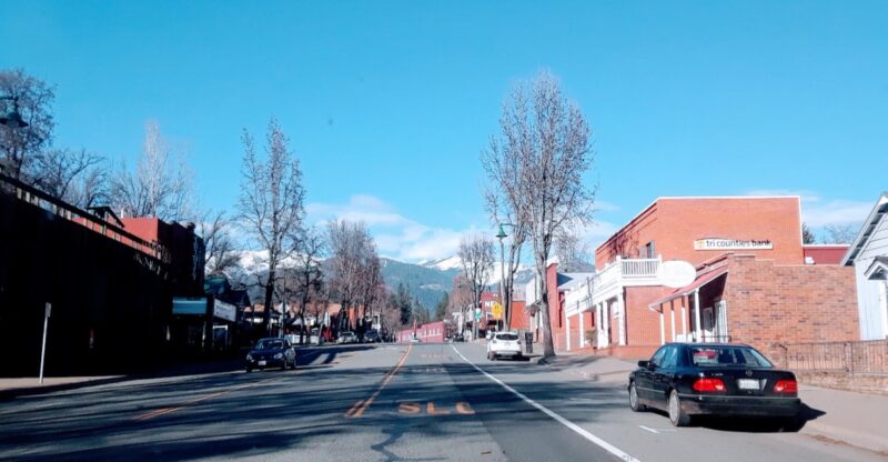 11 Small Towns Across Far Northern California Are Slowly Losing Residents