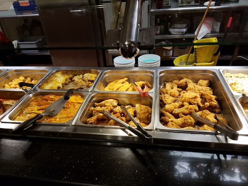 Fried Chicken And Homemade Pies Draw Families From All Over Florida To This Old Country Buffet