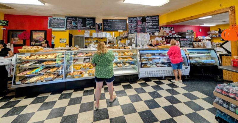 This North Carolina Bakery Is Turning Crumb Cake Into A Reason To Visit The Outer Banks