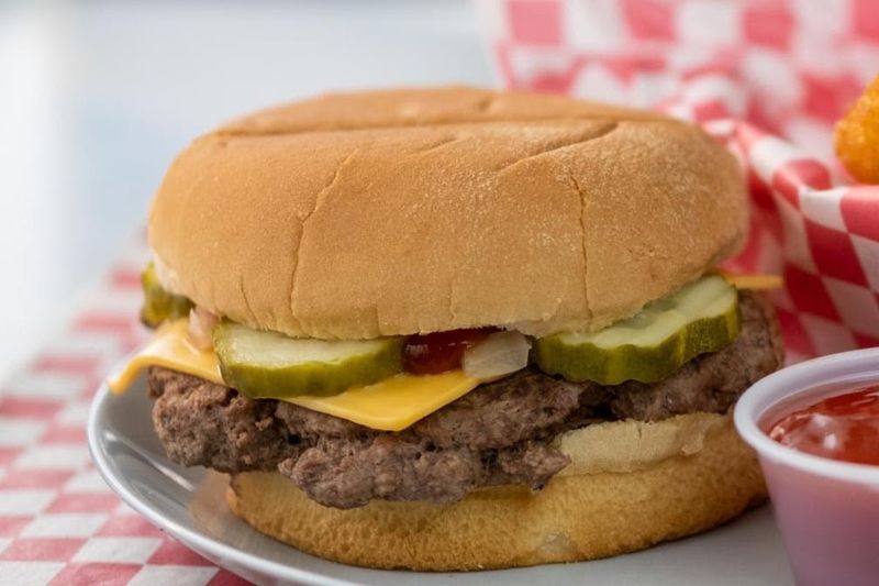 7 Iconic Nebraska Drive-Ins Still Serving Burgers The Same Way They Have For Decades